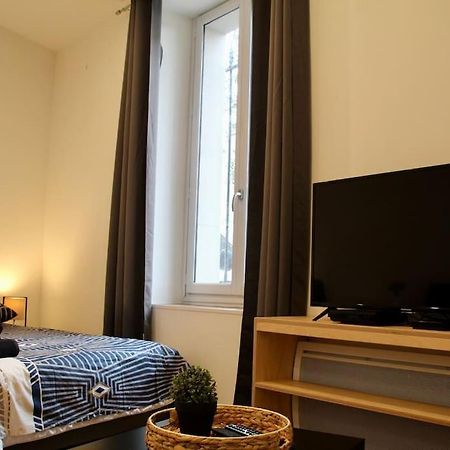 Les Appartements D'Arthur - Pont-Neuf Каркасон Екстериор снимка
