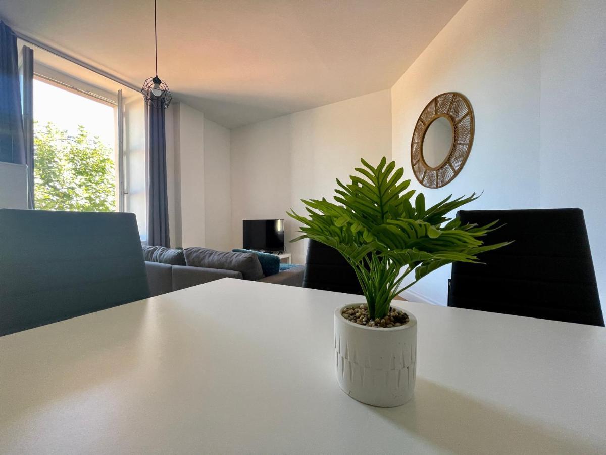 Les Appartements D'Arthur - Pont-Neuf Каркасон Екстериор снимка