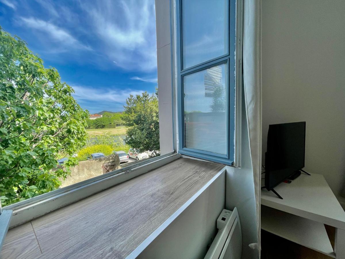 Les Appartements D'Arthur - Pont-Neuf Каркасон Екстериор снимка